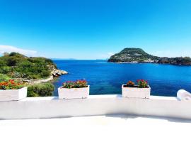 Pennadio Rooms, hotell sihtkohas Bacoli