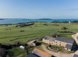 La Ferme du golf, gîte atypique et artistique、ランシューのホテル