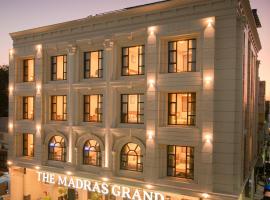 A picture of the hotel: The Madras Grand