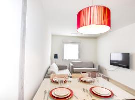 Фотография гостиницы: Precioso apartamento reformado en el sardinero