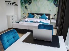 A picture of the hotel: HOMELY STAY Studio 6