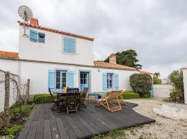 Hotel fotoğraf: Maison de caractere pour des vacances en famille ou entre amis!