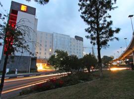 होटल की एक तस्वीर: Fiesta Inn Naucalpan