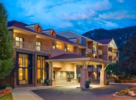 Gambaran Hotel: Glenwood Hot Springs Resort