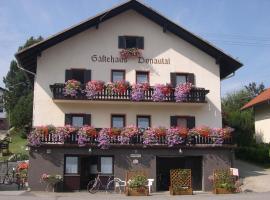 A picture of the hotel: Gästehaus Donautal