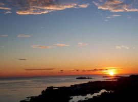 Hotelfotos: Beau Soleil Stunning Sea View One Bedroom Apartment