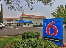 A picture of the hotel: Motel 6-Sacramento, CA - North