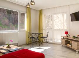 Hotel fotografie: Cozy and Central Apartment near Historical Lift and Shore in Konak, Izmir
