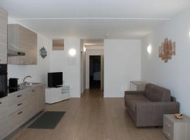 Hotel Photo: Apartment Lago di Lugano-11 by Interhome