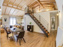 Hotel Photo: Village Loft House