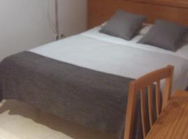 호텔 사진: Hostal La Cañada Segoviana