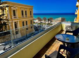 ホテル写真: Blue Elegance City Center Heraklion Apartment