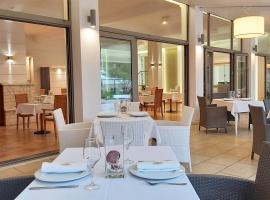 Akrogiali Exclusive Hotel (Adults Only), hotel v destinaci Polychrono