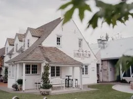 Camden Valley Inn