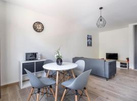 Фотографія готелю: Appartement T2 au calme - 10min de Lyon - Parking