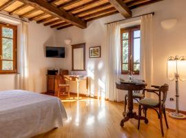Hotel La Pace, hotel v destinaci Asciano
