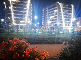 Rent apartment lux soho city Bar, Hotel in Bar