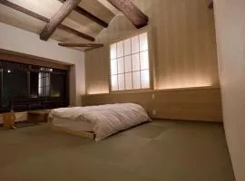 城崎温泉 小宿 紬 tsumugi, hotel in Toyooka