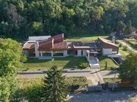 Villa Luxury Rooms - Wine Resort