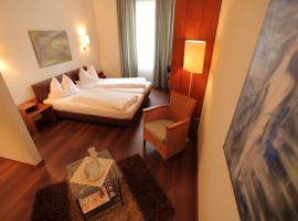 Foto do Hotel: Hotel MARIOTTO am Burghof