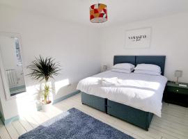 Hotel foto: Visit Seaford Apartment - 4 Bedrooms