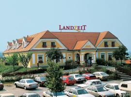 Zdjęcie hotelu: Landzeit Autobahnrestaurant & Motorhotel Loipersdorf