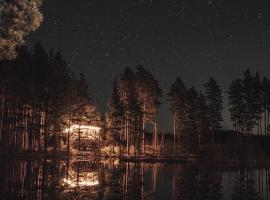 Viking house in the tree! Jacuzzi, Sauna,apkure!, Hotel in Līči