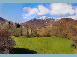 Zdjęcie hotelu: Feel like Home - vista montagna, vicino lago di Como
