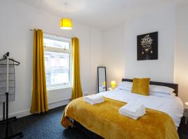 Foto do Hotel: Staywhenever HS- 4 Bedroom House, King Size Beds, Sleeps 9