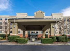 Comfort Suites near Birkdale Village - Huntersville, hotel v destinácii Huntersville