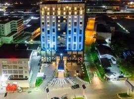 Krystal Palace Douala, hotell sihtkohas Douala