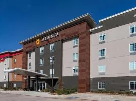 Viesnīca La Quinta Inn & Suites by Wyndham Ardmore pilsētā Ārdmora