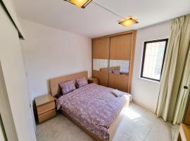 Хотел снимка: Cheer Up City Apartment, Near to the Finikoudes Beach