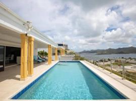 3 Bed Villa Sleeps 6 Pool Priv Patio, hotel v destinaci Cupecoy