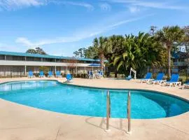 Baymont by Wyndham Intl Speedway I-95 Daytona Beach