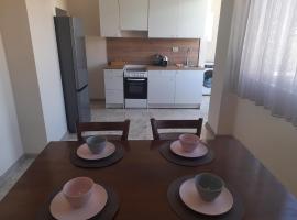 מלון צילום: Sandanski city center apartment