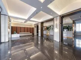 Atour Hotel Urumqi Zhongyinggong South Beijing Road