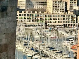 Zdjęcie hotelu: Luxe calme et volupté avec vue panoramique sur le vieux port