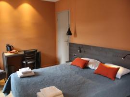 Hotel Le Pont Neuf, hotel en Saint-Affrique