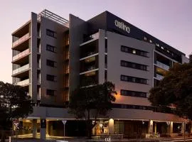 Astina Suites, Penrith, hotel in Penrith