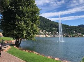 รูปภาพของโรงแรม: Tresa Bay House - Lugano Lake