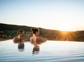 Schwarzwald Wellnesshotel SAIGERHÖH I Spa Golf & Wandern über dem Titisee, hotel em Lenzkirch