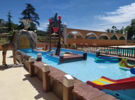 Hotel kuvat: Camping Domaine de Senaud