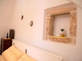 Hotel Photo: CASA VACANZE SANTA CROCE