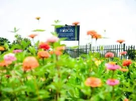 Hibon Lodge