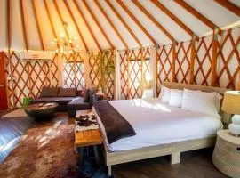 Escalante Yurts - Luxury Lodging