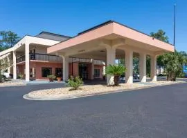 Baymont by Wyndham Tallahassee