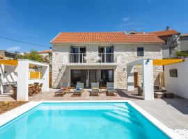 Ξενοδοχείο φωτογραφία: Villa Sulic - Heated Pool and Mountain View