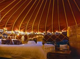 Orchard View Yurt & Hot Tub Somerset, hotel v destinaci Weston-super-Mare