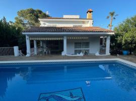 מלון צילום: Villa Mis 5 Amores con piscina
